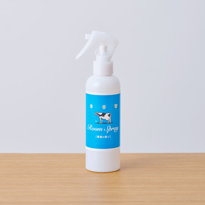 カウブランド　青箱の香りのルームスプレー