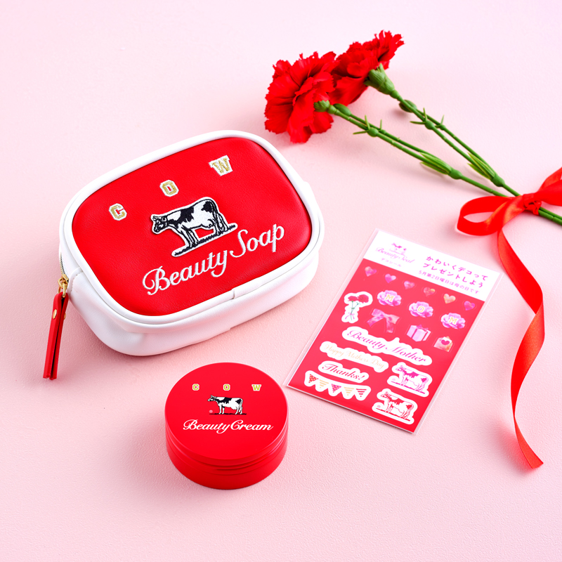 カウブランド赤箱　母の日ビューティクリーム・ポーチセット(デコシール付)